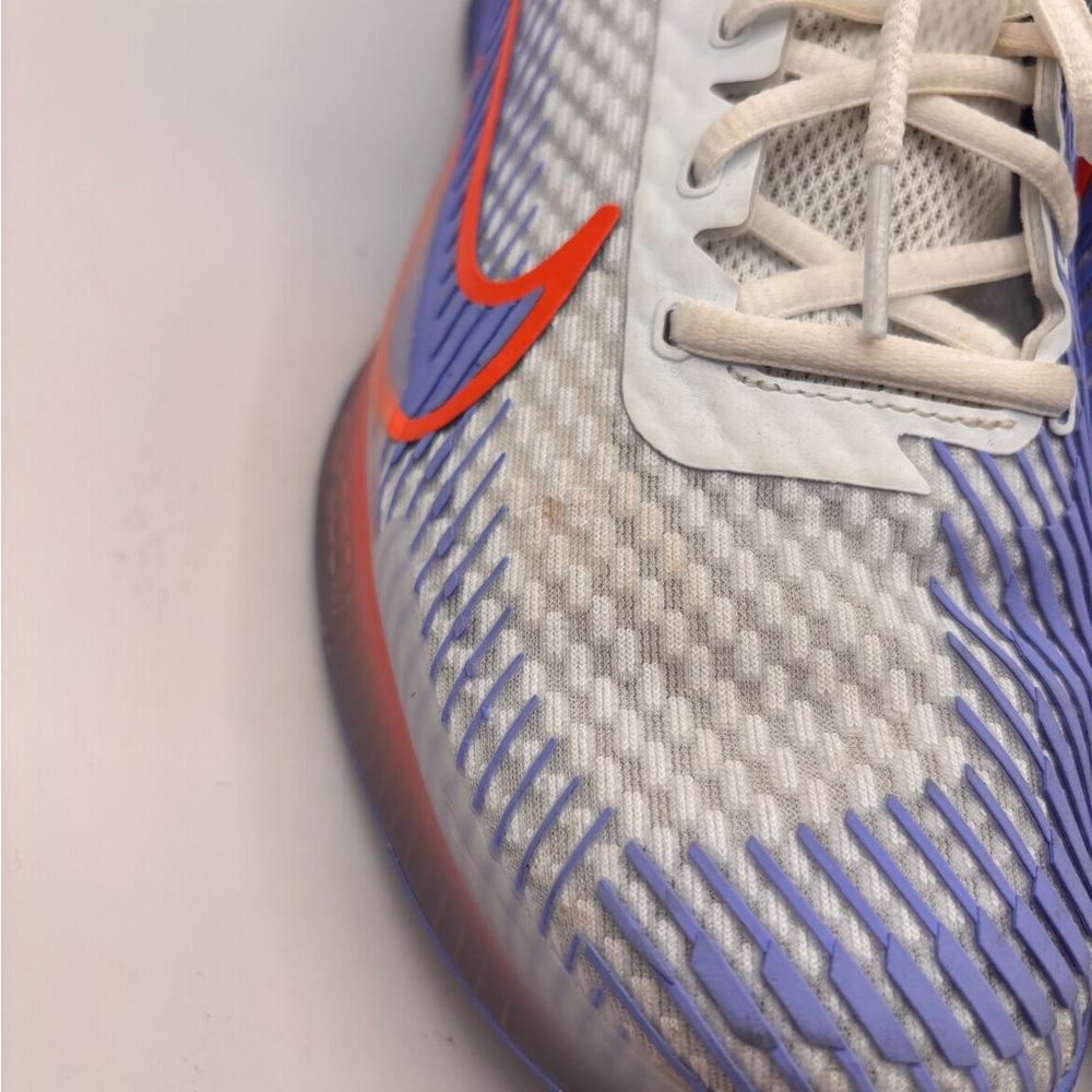 NikeCourt Air Zoom Vapor 11 Women's Size 10 Hard Court DR6965-106 White And Blue - Picture 5 of 13